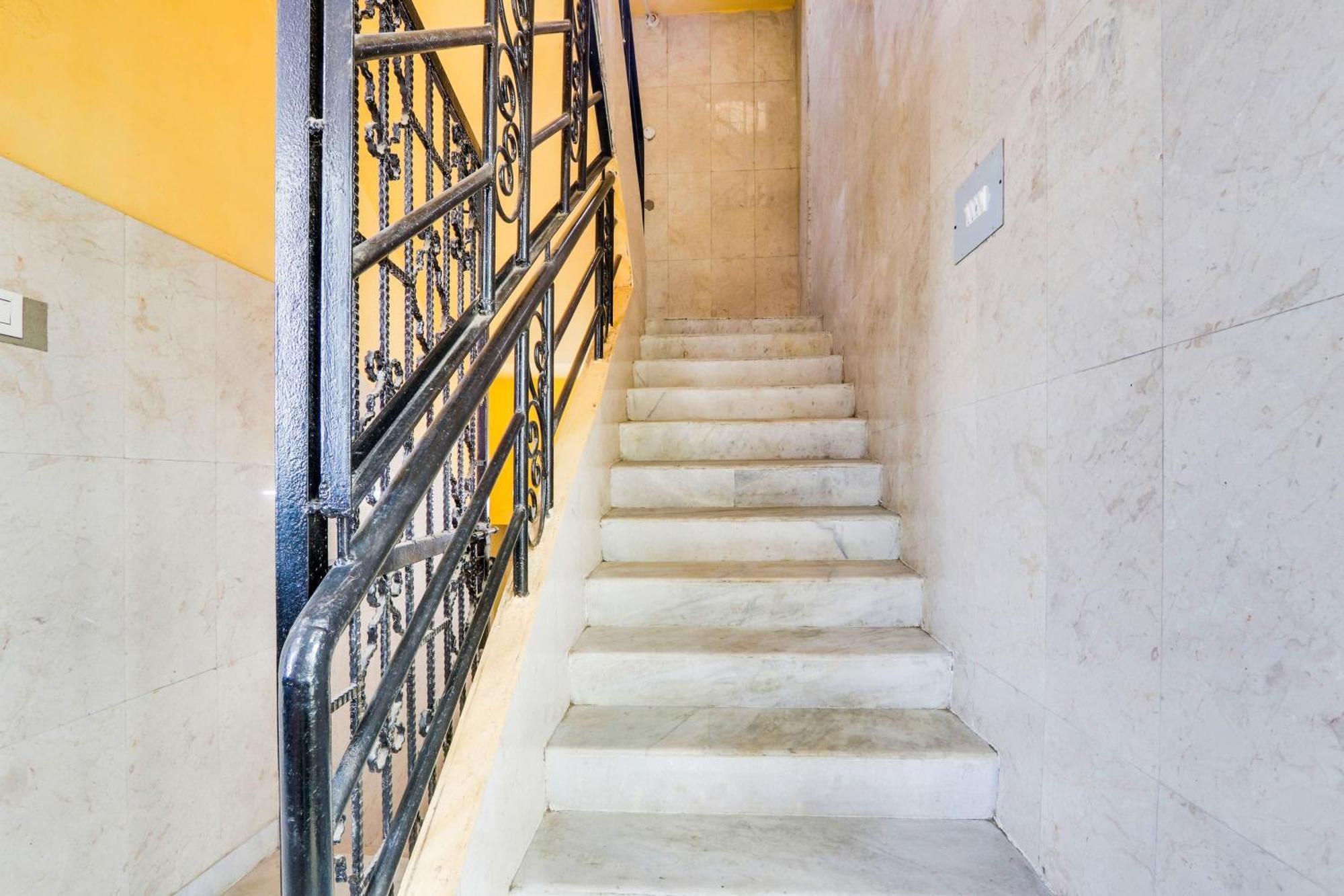 Hotel O City Inn Luxury Rooms Warangal Exterior foto