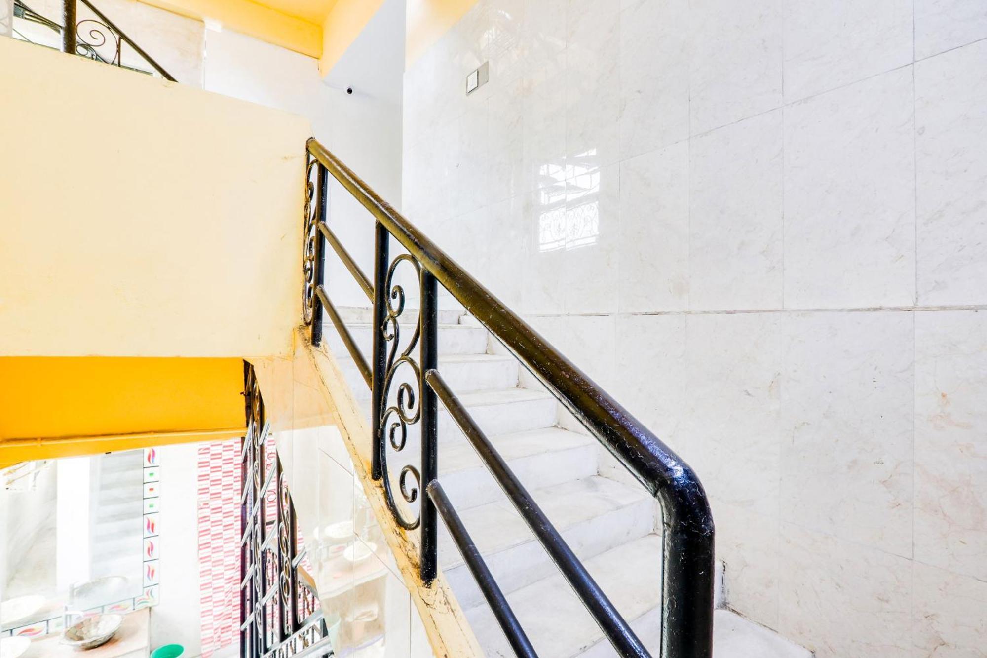 Hotel O City Inn Luxury Rooms Warangal Exterior foto